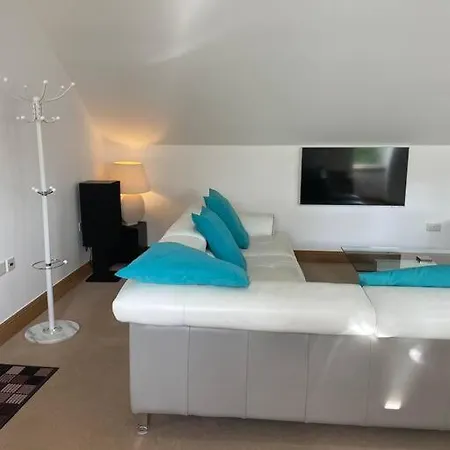 Luxury Loft With Car Charging Point Apartman