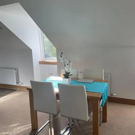 Apartment Luxury Studio Loft With Car Charging Point *