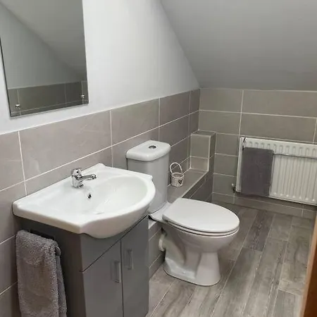 Luxury Studio Loft With Car Charging Point Apartment *