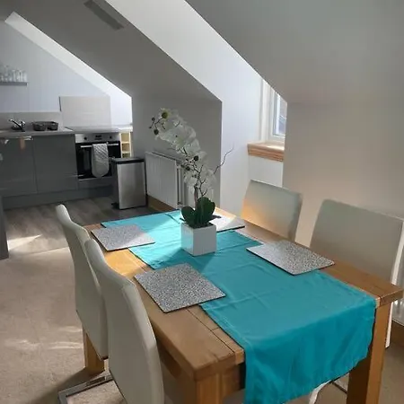 Luxury Studio Loft With Car Charging Point Apartment Frizington